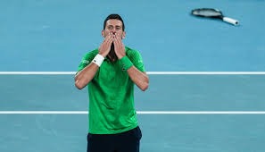 超越科比！爱德华兹成NBA历史第3年轻万分先生