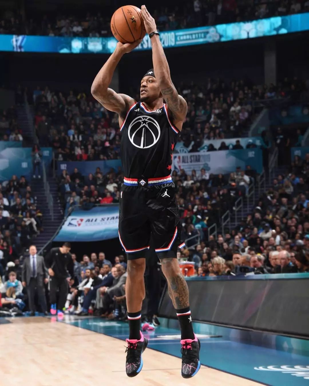 赞案例的背 赞案例的背